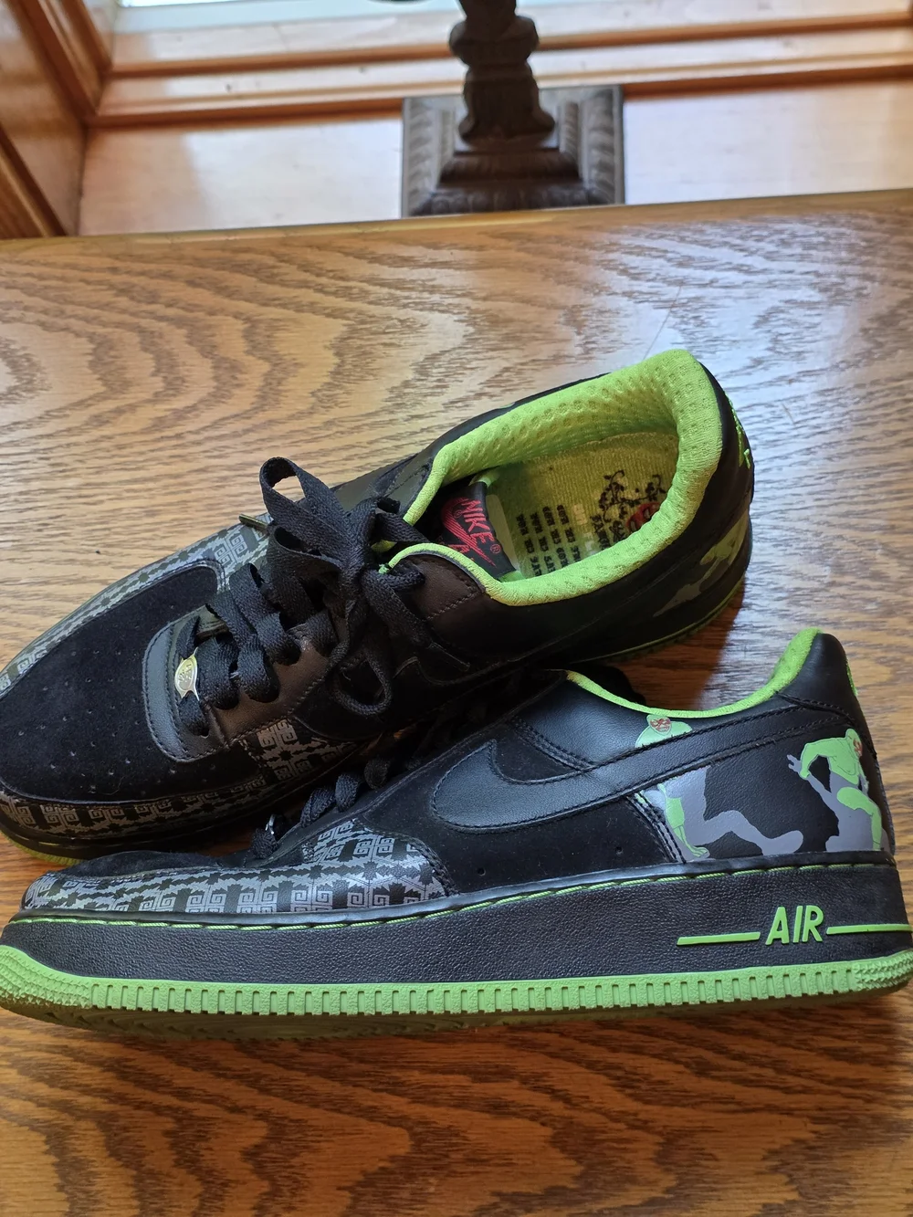 Vintage Nike Airforce 1 Premium Lucha Libre Black & Lime Green Air Sneakers Sz 9